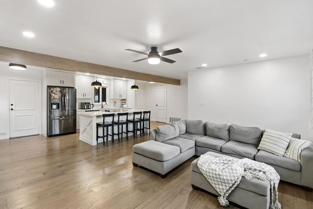 5208 Rambler Way, Sacramento, CA 95841