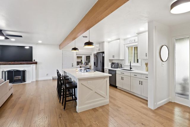 5208 Rambler Way, Sacramento, CA 95841