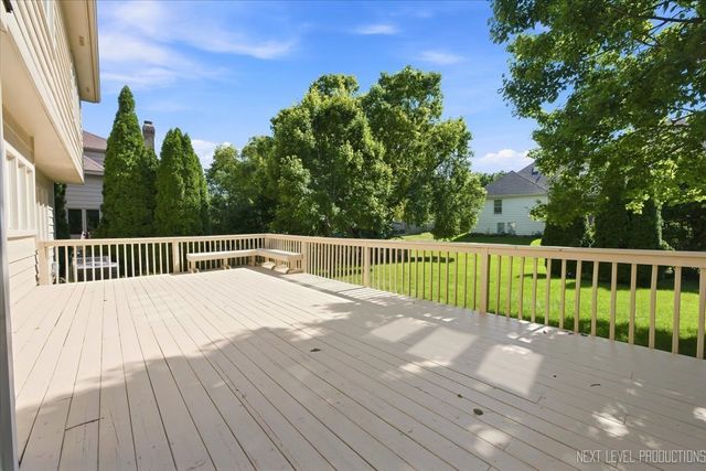 2318 River woods Drive, Naperville, IL 60565