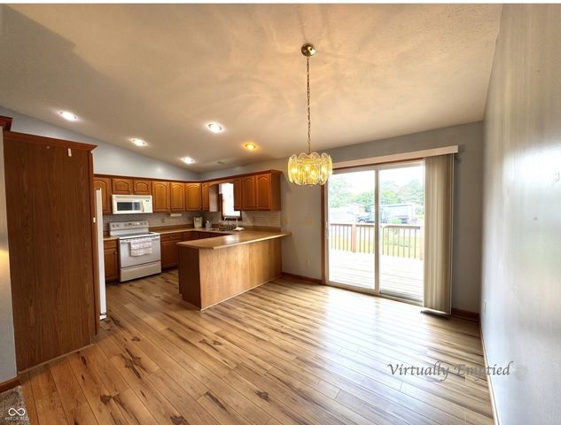 117 S Jackson Street, Medora, IN 47260