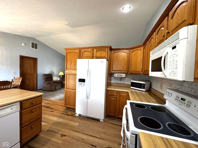 117 S Jackson Street, Medora, IN 47260