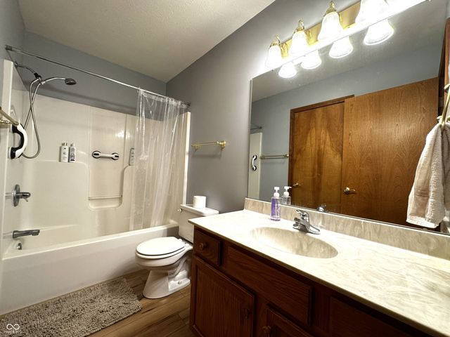 117 S Jackson Street, Medora, IN 47260