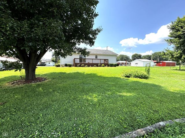 117 S Jackson Street, Medora, IN 47260