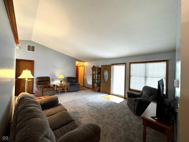 117 S Jackson Street, Medora, IN 47260
