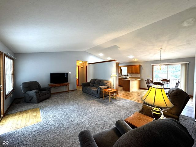 117 S Jackson Street, Medora, IN 47260