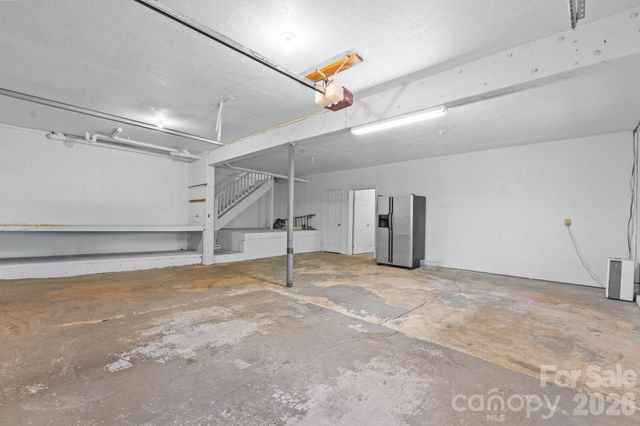 965 Winterstar Loop, Burnsville, NC 28714