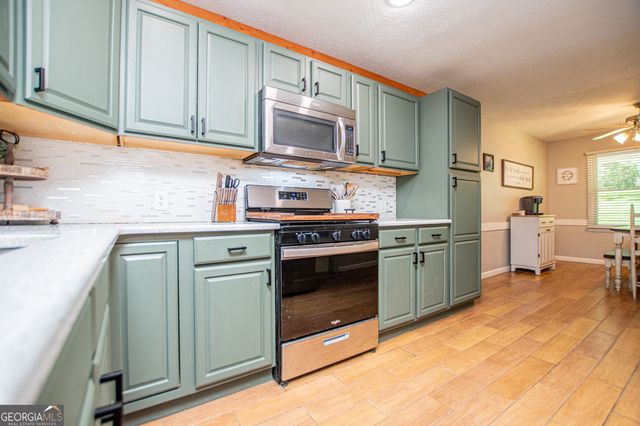 71 Oak Ridge Way, Bremen, GA 30110