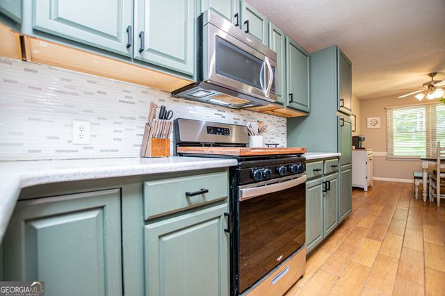 71 Oak Ridge Way, Bremen, GA 30110