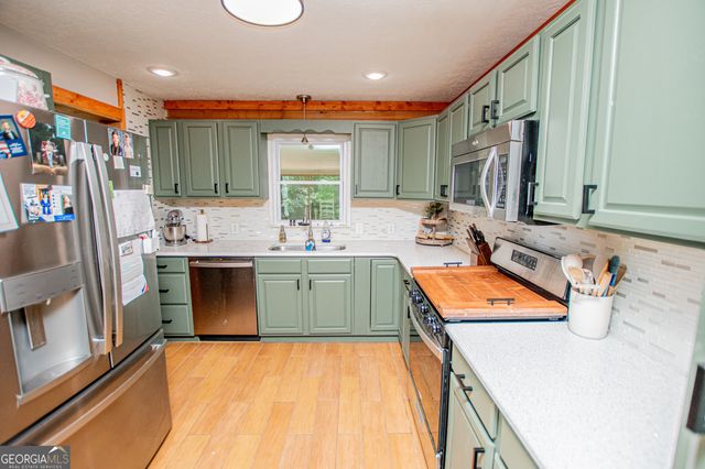 71 Oak Ridge Way, Bremen, GA 30110