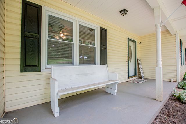 71 Oak Ridge Way, Bremen, GA 30110