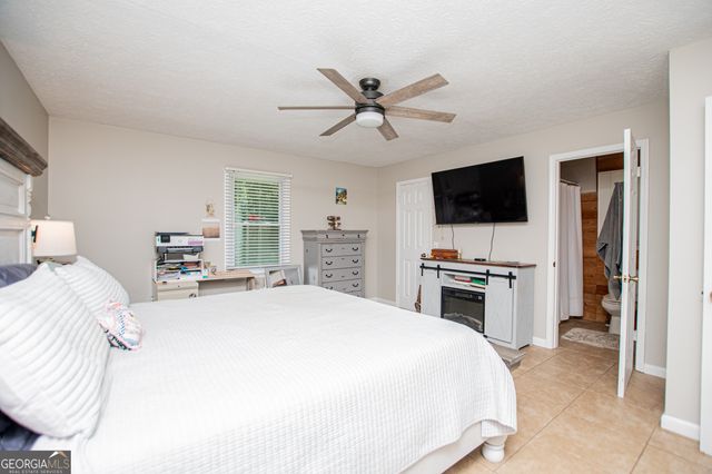 71 Oak Ridge Way, Bremen, GA 30110
