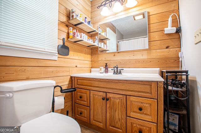 71 Oak Ridge Way, Bremen, GA 30110