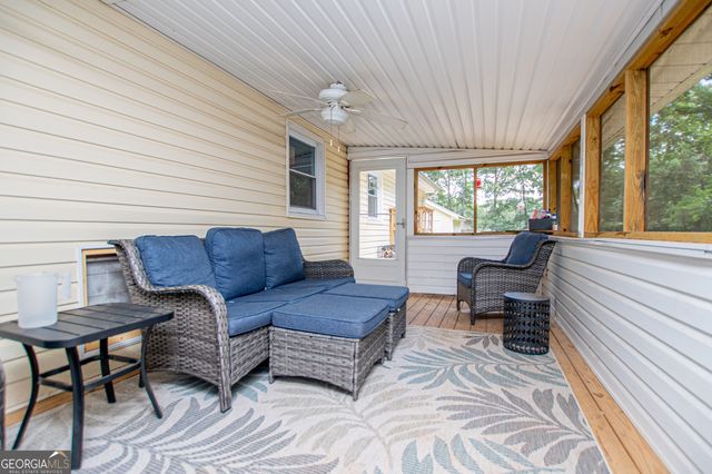 71 Oak Ridge Way, Bremen, GA 30110