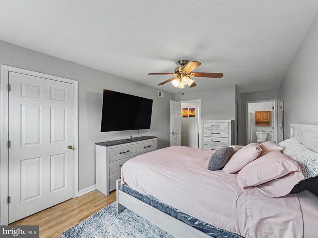 2941 ROBIN RD, York, PA 17404