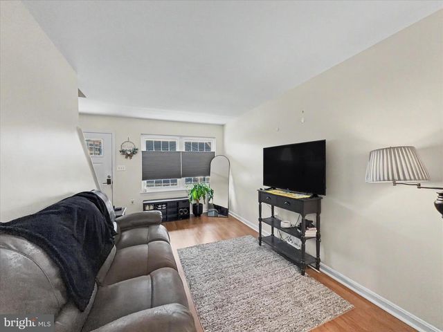 2941 ROBIN RD, York, PA 17404