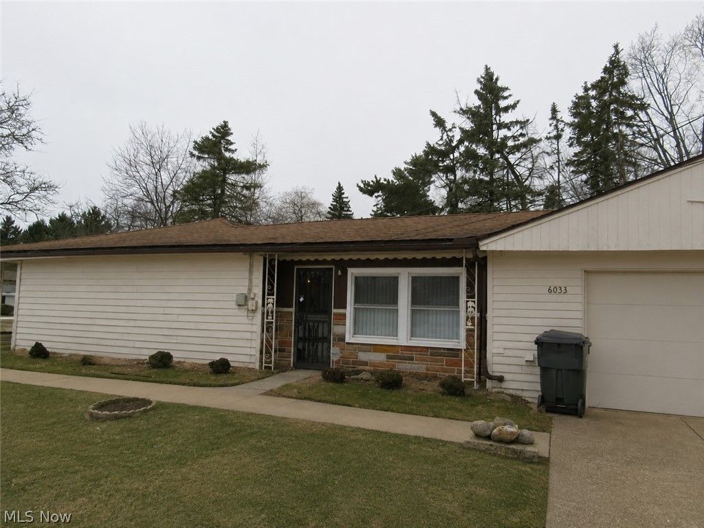 6033 Randy Road, Bedford Heights, OH 44146