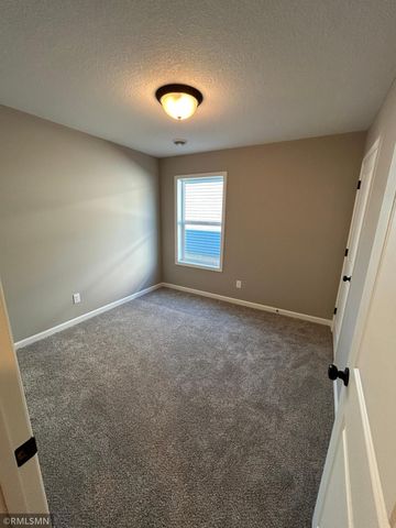 4489 223rd Street W, Farmington, MN 55024