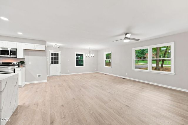 807 Yosemite Circle, Durham, NC 27713