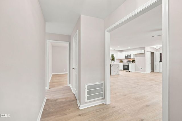 807 Yosemite Circle, Durham, NC 27713