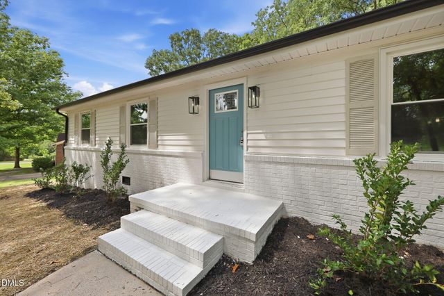 807 Yosemite Circle, Durham, NC 27713
