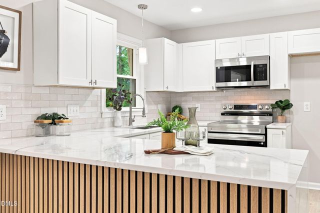 807 Yosemite Circle, Durham, NC 27713