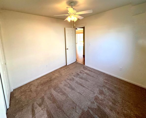 1634 NW Teak Avenue, Redmond, OR 97756