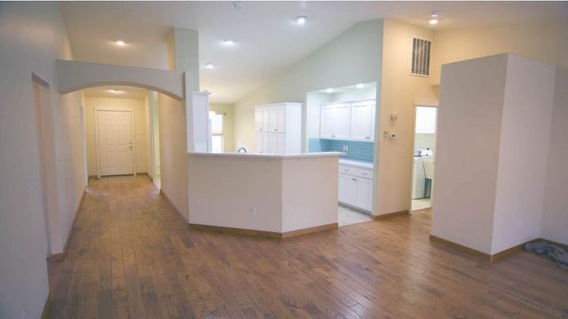 1634 NW Teak Avenue, Redmond, OR 97756