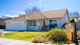 1634 NW Teak Avenue, Redmond, OR 97756