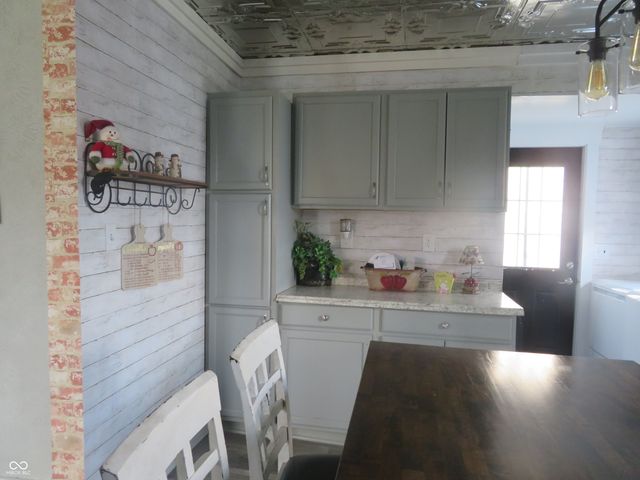 401 N Harrison Street, Alexandria, IN 46001