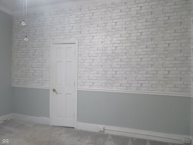 401 N Harrison Street, Alexandria, IN 46001