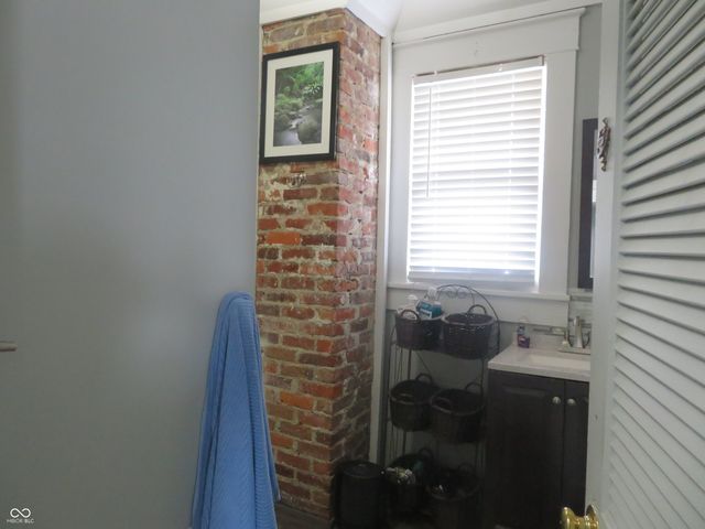 401 N Harrison Street, Alexandria, IN 46001