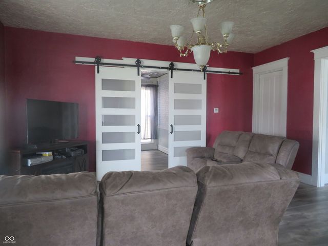401 N Harrison Street, Alexandria, IN 46001