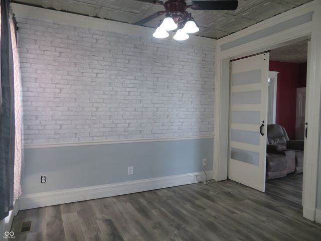 401 N Harrison Street, Alexandria, IN 46001