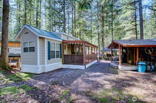 132 Jasper Trail, Deming, WA 98244