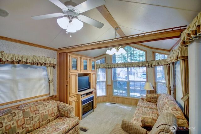 132 Jasper Trail, Deming, WA 98244