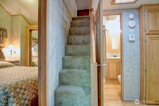 132 Jasper Trail, Deming, WA 98244