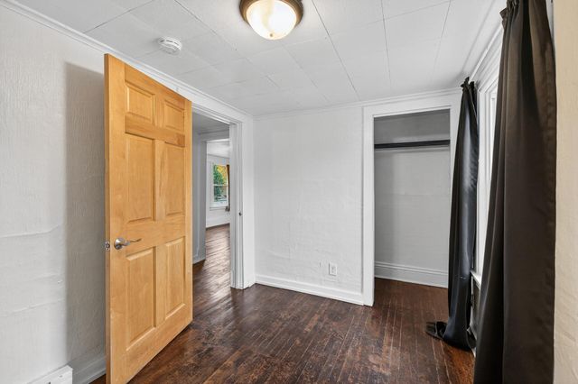 828 Englewood Avenue, Saint Paul, MN 55104