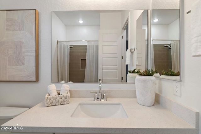7403 W LISBON Lane, Peoria, AZ 85381