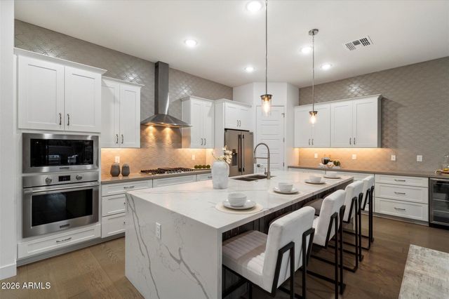 7403 W LISBON Lane, Peoria, AZ 85381