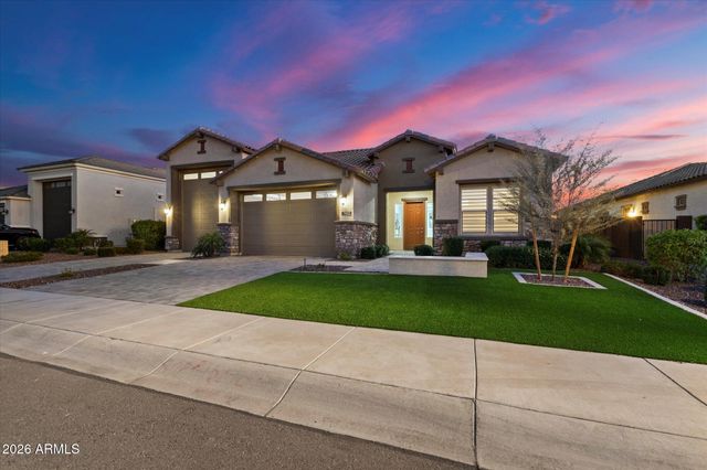 7403 W LISBON Lane, Peoria, AZ 85381