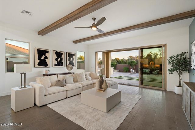 7403 W LISBON Lane, Peoria, AZ 85381