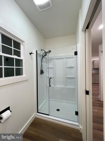 1166 N BROWNS DAM DR, New Oxford, PA 17350