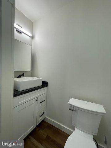 1166 N BROWNS DAM DR, New Oxford, PA 17350