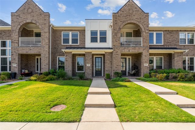 2240 Lasso Lane, Carrollton, TX 75010