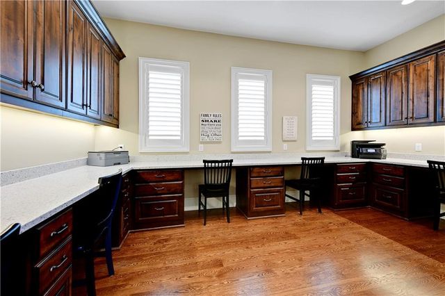 18111 Melrose Drive, Overland Park, KS 66013