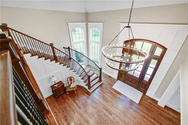 18111 Melrose Drive, Overland Park, KS 66013