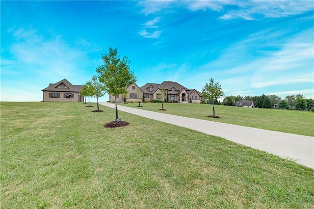 18111 Melrose Drive, Overland Park, KS 66013