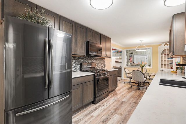 6075 West Street, Dalton Twp, MI 49457