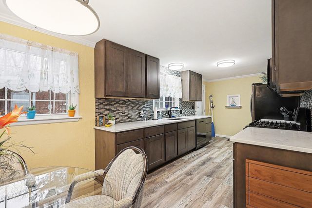 6075 West Street, Dalton Twp, MI 49457