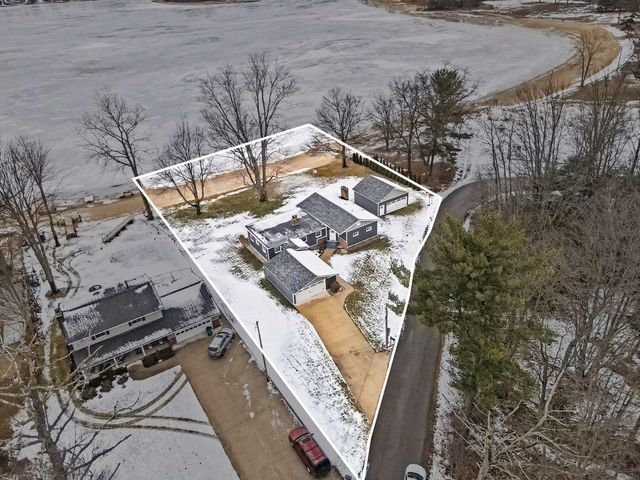 6075 West Street, Dalton Twp, MI 49457